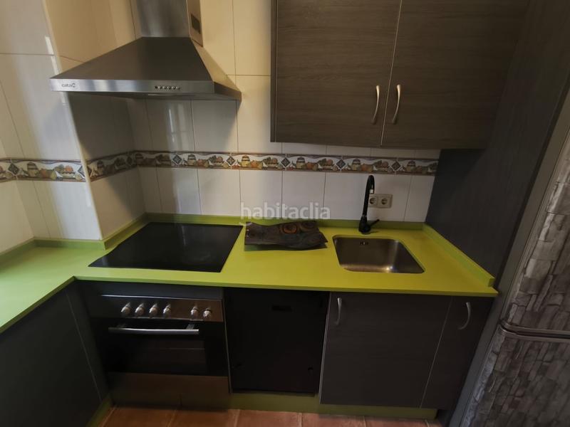 Foto c4c4101d-d78f-4973-8e26-193e0c79b8c7. Casa adosada bonita casa málaga en Alameda