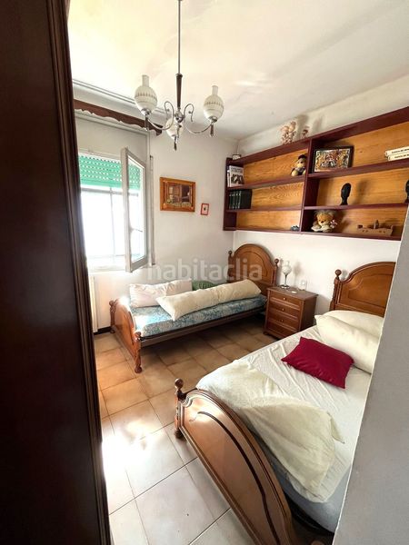 Foto a85c46f7-0a51-4ede-b9c0-f48bc78e8e00. Casa adossada amb calefacció aparcament a Barri Vell Salt