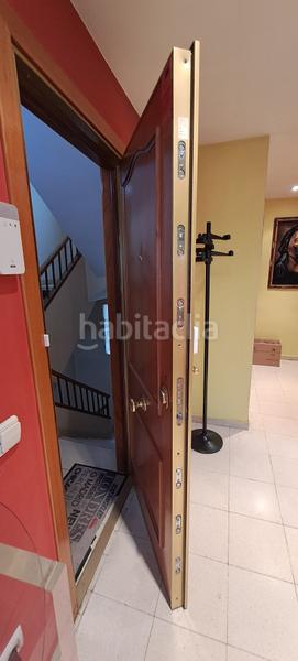 Foto 276ff97a-a8a6-418e-b931-99b99d68bee7. Ático oportuindad única atico con espectaculares vistas en Figueres