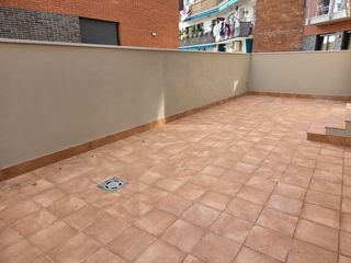 Piso en Avinguda de la constitució 147. Piso de obra nueva
