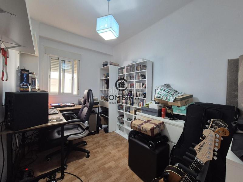 Foto b8b79dc1-7dd6-4a0c-8667-df4540249ba9. Appartement dans Isla Chica Huelva