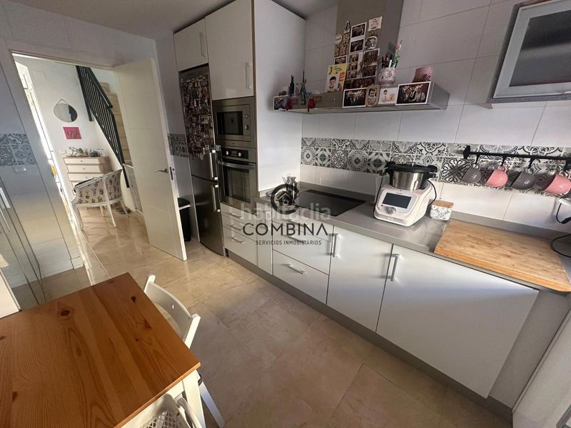 Foto fa55c0f9-14c9-4542-b7da-d9c1b649d4a7. Casa adossada amb aparcament piscina a Centro - Barriada Mallorca Camas