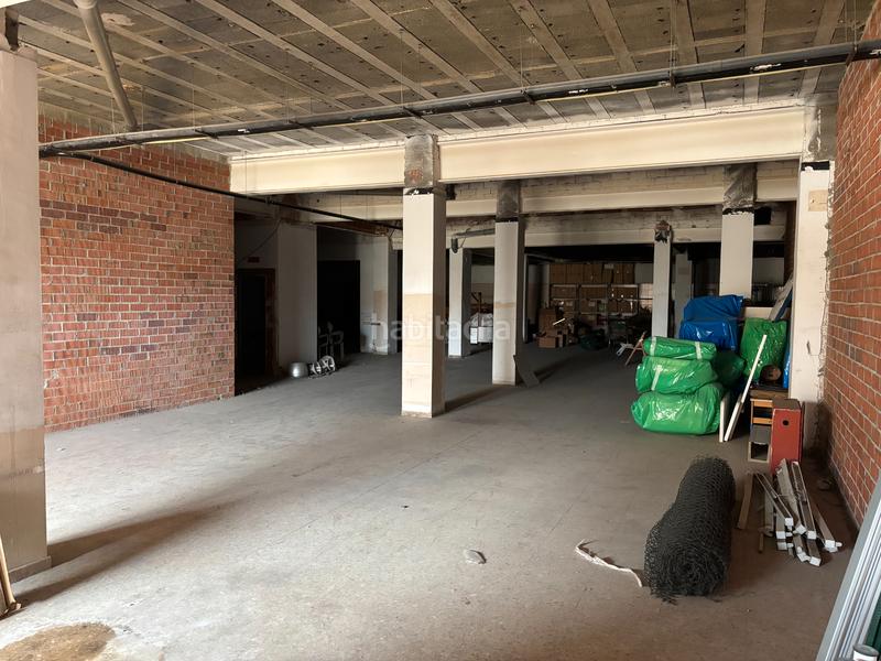 Foto 93dc993a-a883-4836-88a5-dd2e7bfc7ecb. Location local commercial dans Hostalric