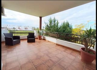 Miete Etagenwohnung in Calle coquina 3. Moderno apartamento con piscina y terraza a 5 min del centro