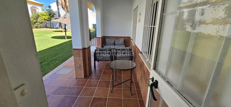 Foto f0a9867c-9a96-4920-a80b-ac62058d8169. Lloguer casa adossada a calle teniente díaz hernández 48 a El Rompido