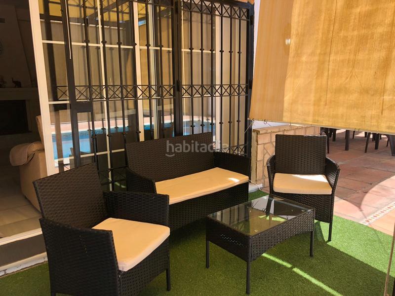 Foto d2dbdaa8-0b27-483e-a9fb-b29db7144033. Casa a calle núñez de balboa 7 a El Portil