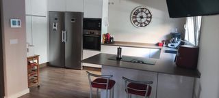 Semi detached house en Calle isidro pinedo 2. El 