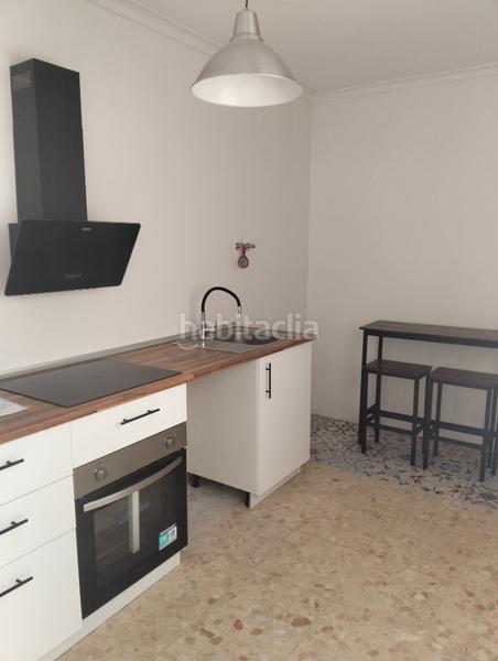 Foto 19a6dbaf-4039-4a65-81c1-6880769e8329. Casa adossada amb xemeneia a Punta Umbría