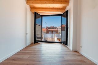 Maison  Carrer de la salut. Calle salut