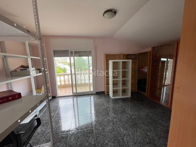 Foto 0d643f61-196f-48d6-8dad-ce56a2206385. Casa amb aparcament a Sentmenat