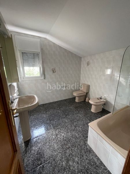 Foto 3cce9d8f-4649-4094-a6e5-8284bf48ee00. Casa amb aparcament a Sentmenat