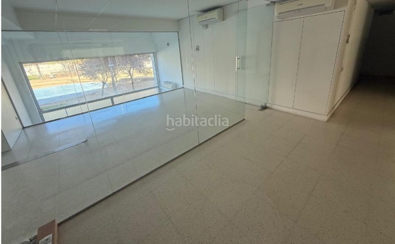 Foto 89088d69-9731-4cdc-aa02-e0b04816635c. Local comercial a Centre Sabadell