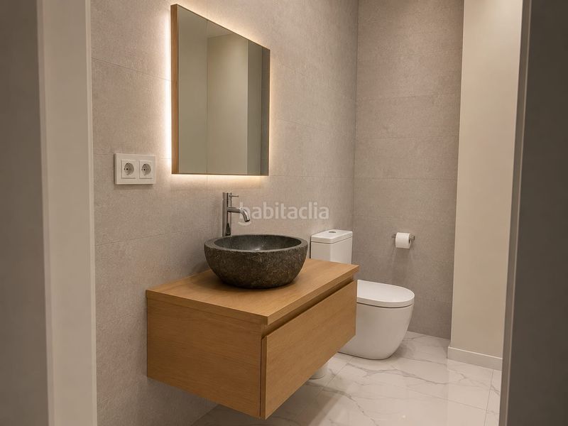 Foto 65ebe8e0-4133-4391-b556-fa886a0bdbb0. Casa amb xemeneia calefacció aparcament a Centre Sabadell