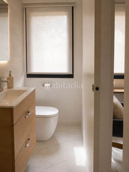 Foto e58b7a38-347e-4d25-b6ce-b2927648c7be. Casa amb xemeneia calefacció aparcament a Centre Sabadell