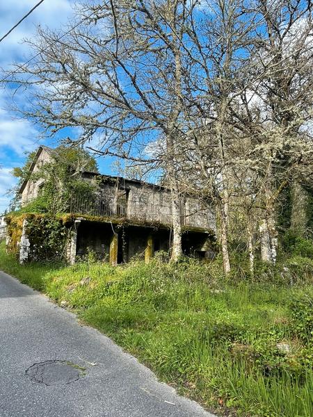 Foto 47f3037c-aded-4a2b-ae18-3acdf638979f. Country house in ou-223 15 in Irixo (O)