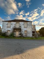 Masia  Lugar parada. Casa a la venta en parada (o irixo)