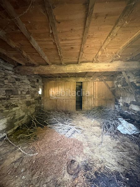 Foto 9e2661aa-737e-43f7-aca6-ad819fc0d4fb. Masia a Irixo (O)