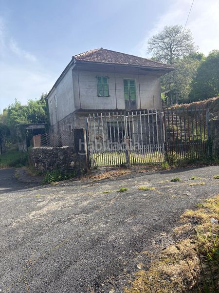 Foto b16289db-9c59-47f1-a84f-fcfd7bd98ff7. Masia a Irixo (O)