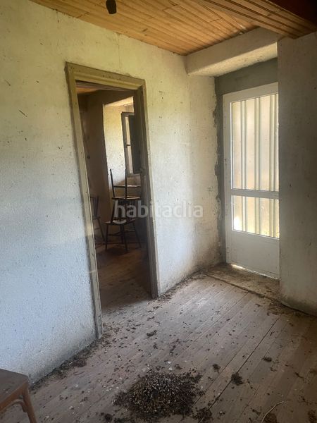 Foto fe9adc99-3097-4b2d-834f-d3ed85767d3c. Casa a Irixo (O)