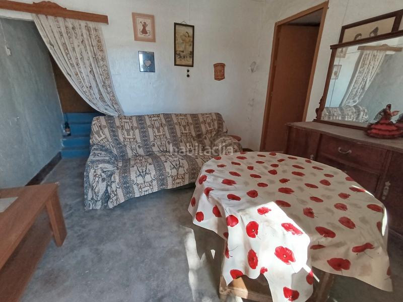 Foto ad92e5a0-e89f-4929-9190-c09e085f98b3. Masia a Adra