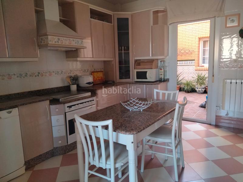 Foto 9d1cbaed-6675-4e05-bed2-80e77bf8fa28. Casa con parcheggio in Santa María del Águila Ejido (El)