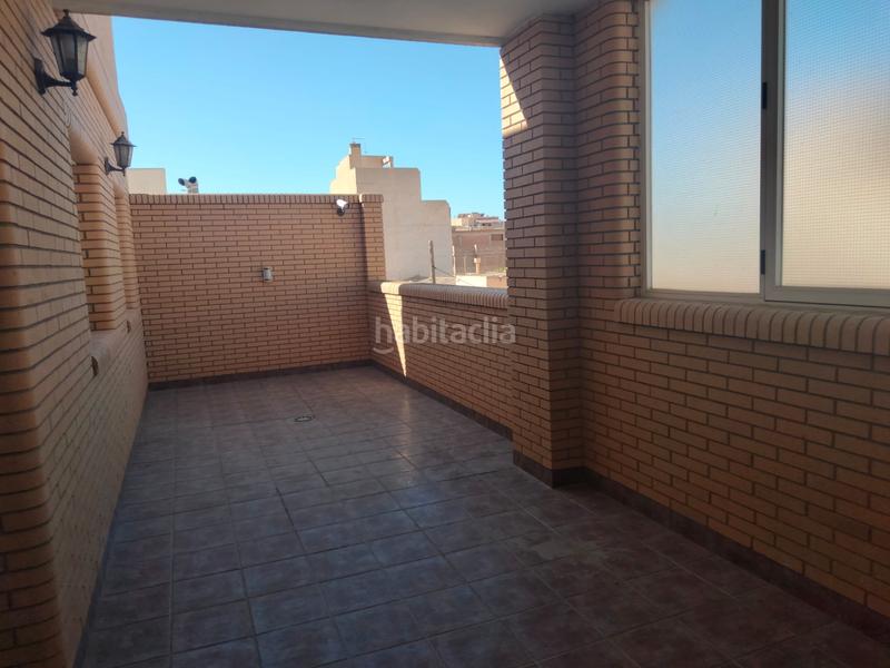 Foto f75e7afd-22de-4c90-b4eb-c1f51ac09565. Casa con parcheggio in Santa María del Águila Ejido (El)