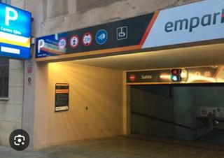 Lloguer Aparcament cotxe a Calle cervantes 76. Parking en centroejido