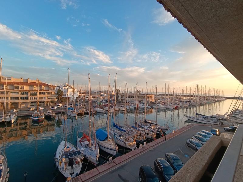 Foto 41632806-4aa2-4054-b441-7d2496ec436b. Location appartement dans calle galeón 46 dans Almerimar Ejido (El)