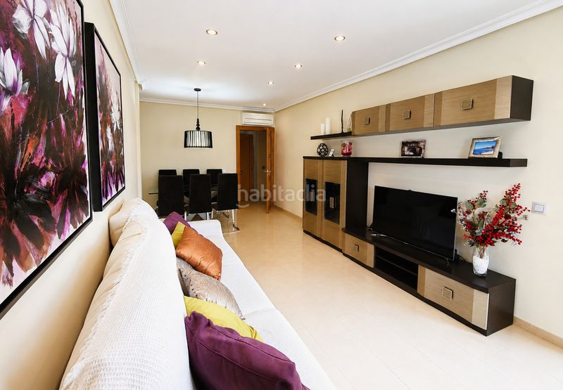 Foto fea0a364-9672-4740-aafb-c7c9f00efcdc. Casa adossada a calle dalias 34 a puebla de Vícar Vícar