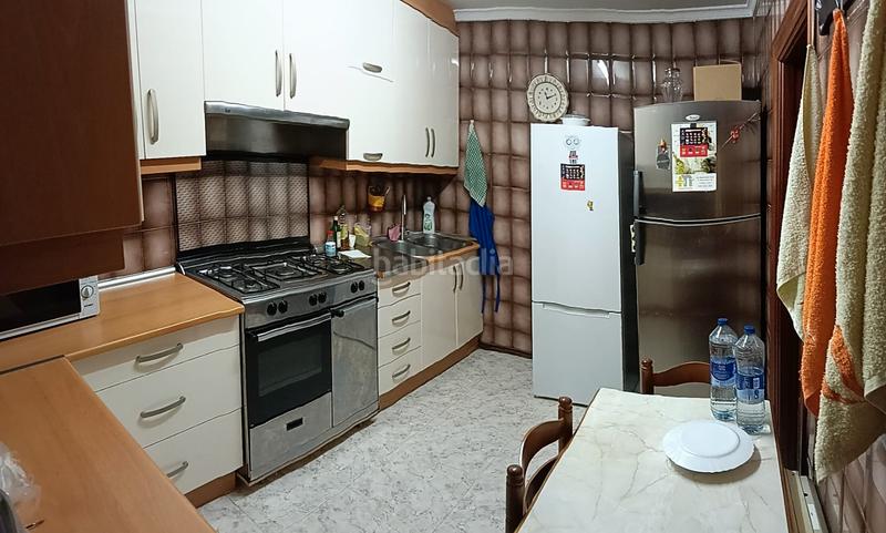 Foto f664c195-e852-4477-9626-4002f814b7ba. Casa con camino riscaldamento parcheggio in Tomelloso