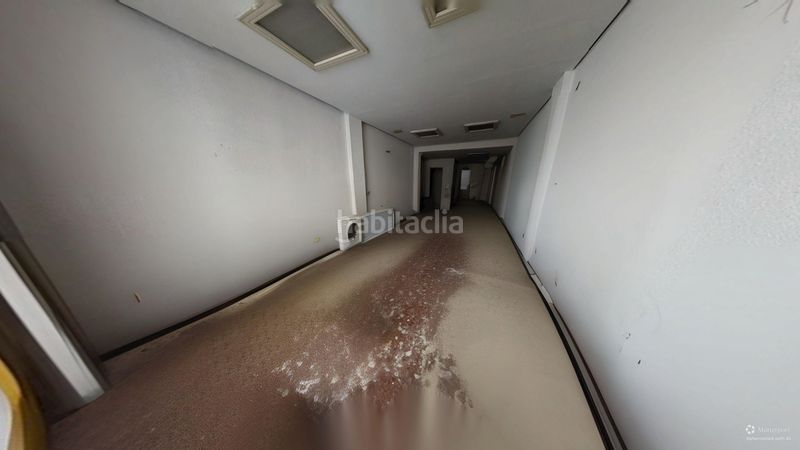Foto 103b3997-bb91-4f2b-920b-b3bf74b6cfdc. Local comercial en calle maestro caballero 14 local para reformar en Alicante