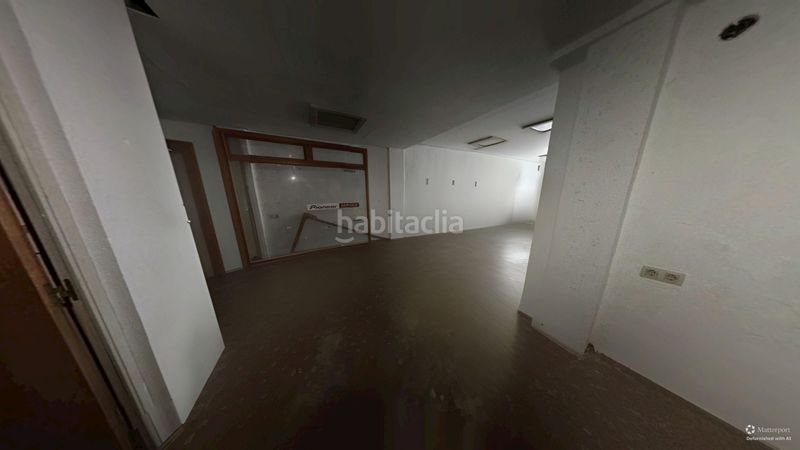 Foto e1d411fa-beb2-49cf-bf7d-12bd03927d6b. Local comercial en calle maestro caballero 14 local para reformar en Alicante