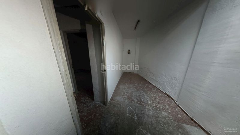 Foto f343e0bd-8773-4b5d-bd70-6bcb931dc1ae. Local comercial en calle maestro caballero 14 local para reformar en Alicante