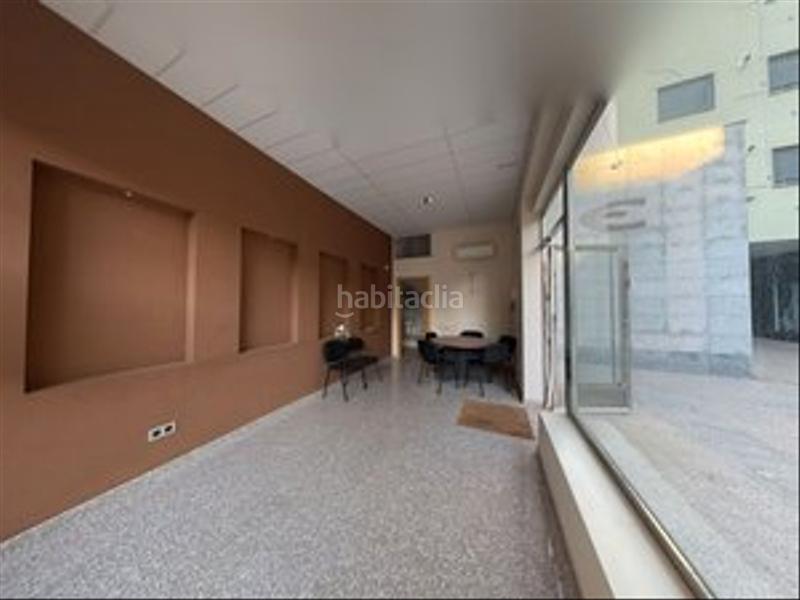 Foto a98b00c5-2f16-43cd-b4f3-a0777ef74b5e. Local comercial a Tomelloso