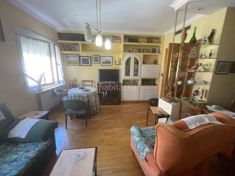 Foto afdc9030-3fa9-465f-9166-9fb53d3d525f. Edifici a Tomelloso