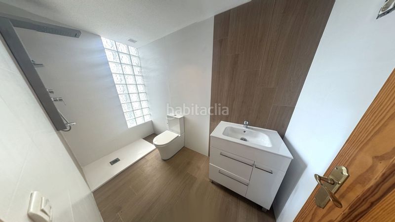 Foto c299018b-ff80-4662-bb06-68a4551cbcda. Chalet en Petrer