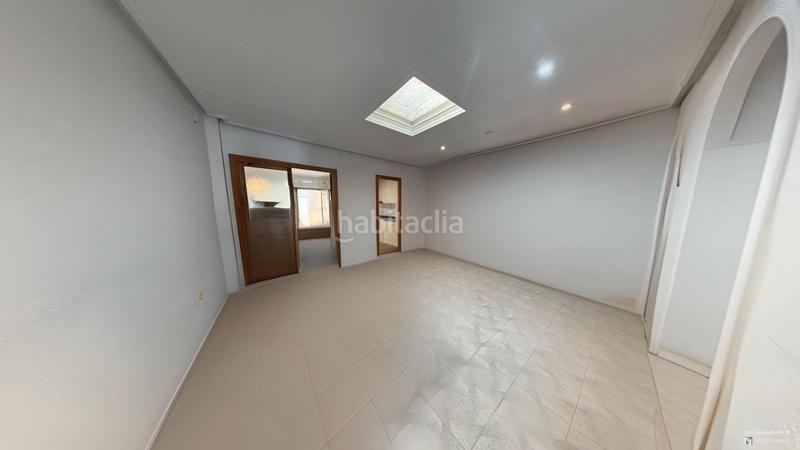 Foto 78340762-e168-4db0-a6a9-111fd8bf275f. Casa ? casa/chalet independiente en venta – paseo marítimo, el campello en Campello (el)