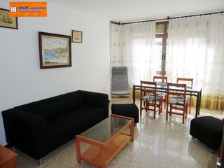 Alquiler Piso en Camp D´en Serralta. Coqueto piso de dos dormitorios dobles amueblado y equipado en z
