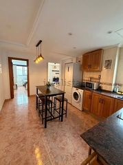 Location Appartement  Avinguda de blasco ibáñez. Piso luminoso de 4 habitaciones con balcón en massanassa