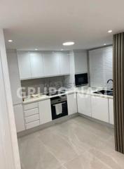Pis  Carrer de sant carles. Estupendo piso reformado en albal