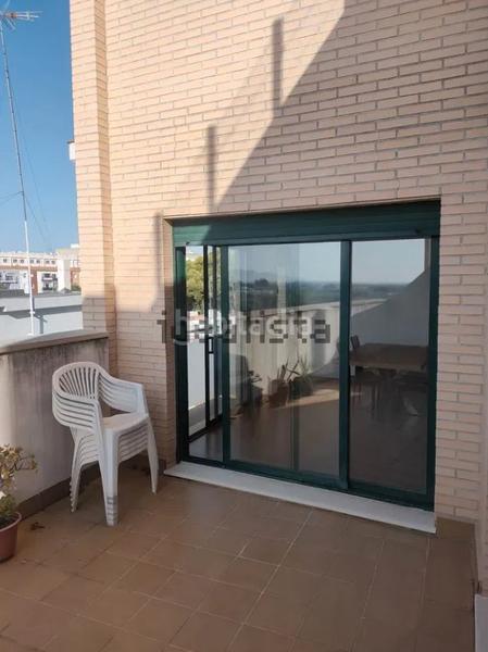 Foto 057ffde5-c2f3-4ebd-8465-a351342c961c. Lloguer àtic amb aparcament a Benifaió