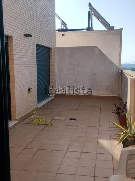 Foto 19b3ca9c-15cb-4dd9-b666-92649d12a40d. Lloguer àtic amb aparcament a Benifaió