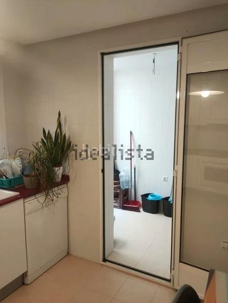 Foto 4c7f8a24-f624-43e9-bd56-653a6d970427. Lloguer àtic amb aparcament a Benifaió