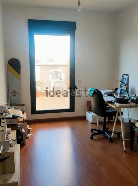 Foto 694f5a43-0f41-42ff-919a-2720bec56dbc. Lloguer àtic amb aparcament a Benifaió