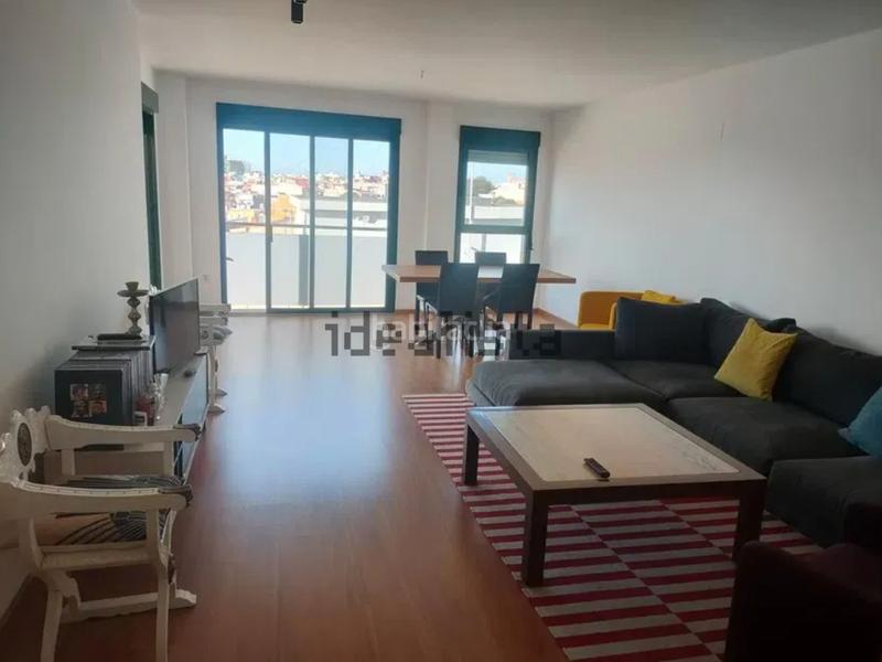 Foto 8fd7e626-dbb4-4cba-9d02-d8b66d6187ad. Lloguer àtic amb aparcament a Benifaió