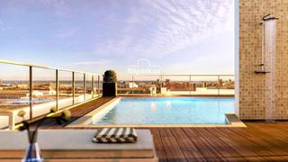 Pis  Arturo tresncoras. Piso de 4 hab. con piscina y vistas al mar