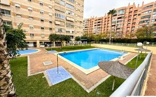 Pis  Ecuador. Piso con terraza, piscina y garaje en san gabriel