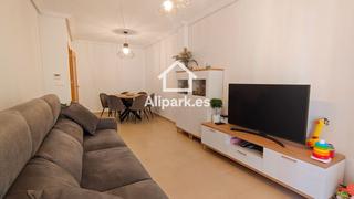 Appartamento  Doctor brotons poveda. Piso impecable a 500m de la playa en campello