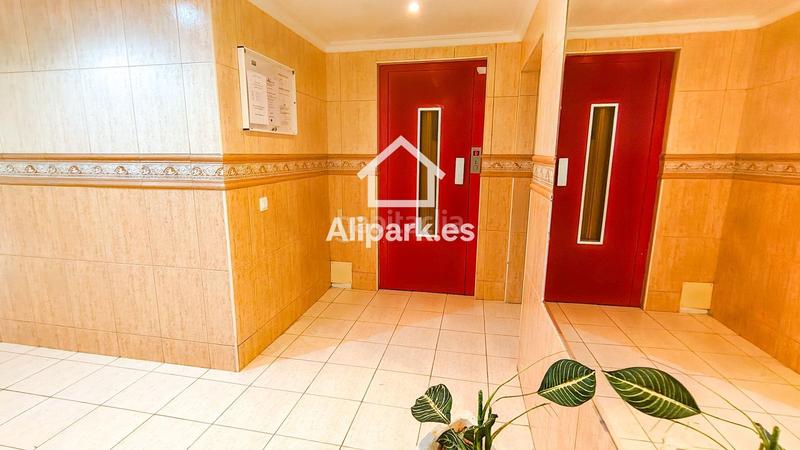 Foto d8196d65-176d-4a62-9893-da296d867121. Piso vistas al mar en 1 línea de muchavista en Playa Muchavista Campello (el)