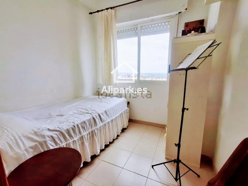 Foto cda43942-5165-40de-a65b-ebb60727517c. Piso en costa blanca avenida de malaga 8 vistas al mar en arenales del sol en Elche / Elx